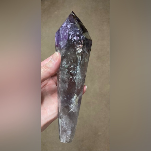 Amethyst Point💜 - Picture 3 of 11